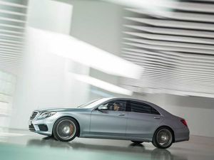 Entdecken Sie den Mercedes-Benz S 63 AMG Limousine bei Ihrem MB Partner ROSIER.