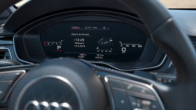das Kombiinstrument der neuen Audi S4 Limousine TDI bei Ihrem Audi Partner ROSIER