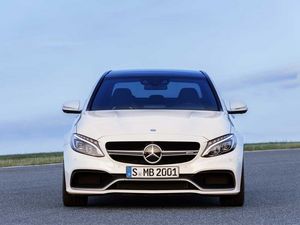 Entedecken Sie die Mercedes-Benz C 63 AMG Limousine bei Ihrem MB Partner ROSIER