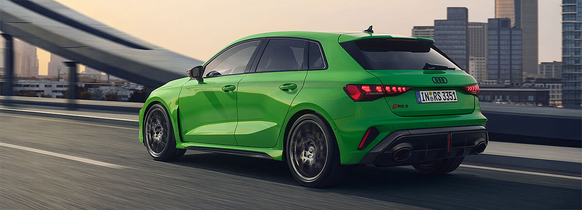 audi_rs3_sportback_2025_header.jpg