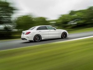 Entdecken Sie die Mercedes-Benz C 63 AMG Limousine bei Ihrem MB Partner ROSIER