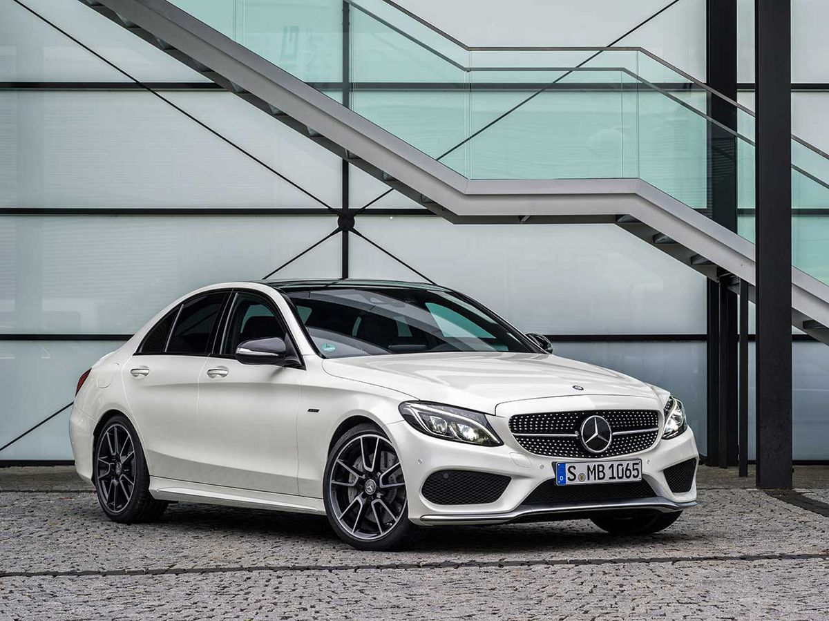 Entdecken Sie den C 43 AMG 4MATIC von Mercedes-Benz bei ROSIER.