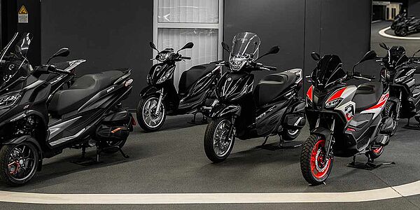 Vespa Ansprechpartner Header 01