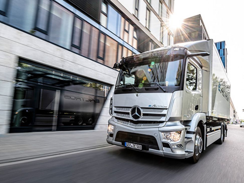 eActros 533x400c