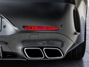 08_2018_AMG_GT_4T_exterieur_heckansicht_unten_detail.jpg