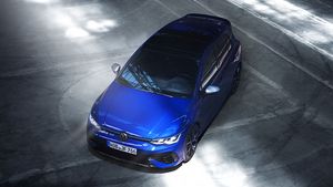 vw golf r 2023 1200x675
