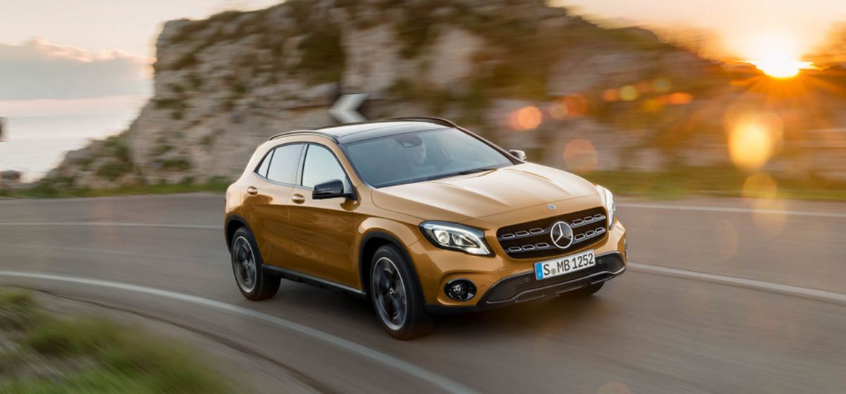 Mercedes-Benz_GLA_Front_Header.jpg