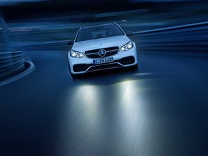 Den Mercedes E 63 AMG T-Modell bei Ihrem MB Partner ROSIER