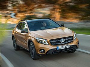 Mercedes-Benz_GLA_Front_Galerie_2.jpg