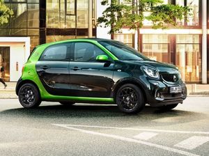 smart_forfour_electricdrive_facelift_seit.jpg