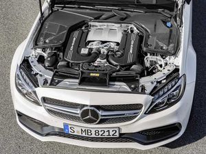 Der Mercedes-Benz C 63 AMG Coupé. Jetzt bei Ihrem MB Partner ROSIER.