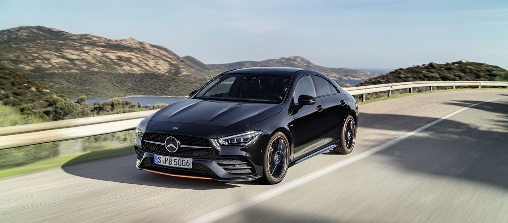 Der neue Mercedes-Benz CLA Coupé Banner